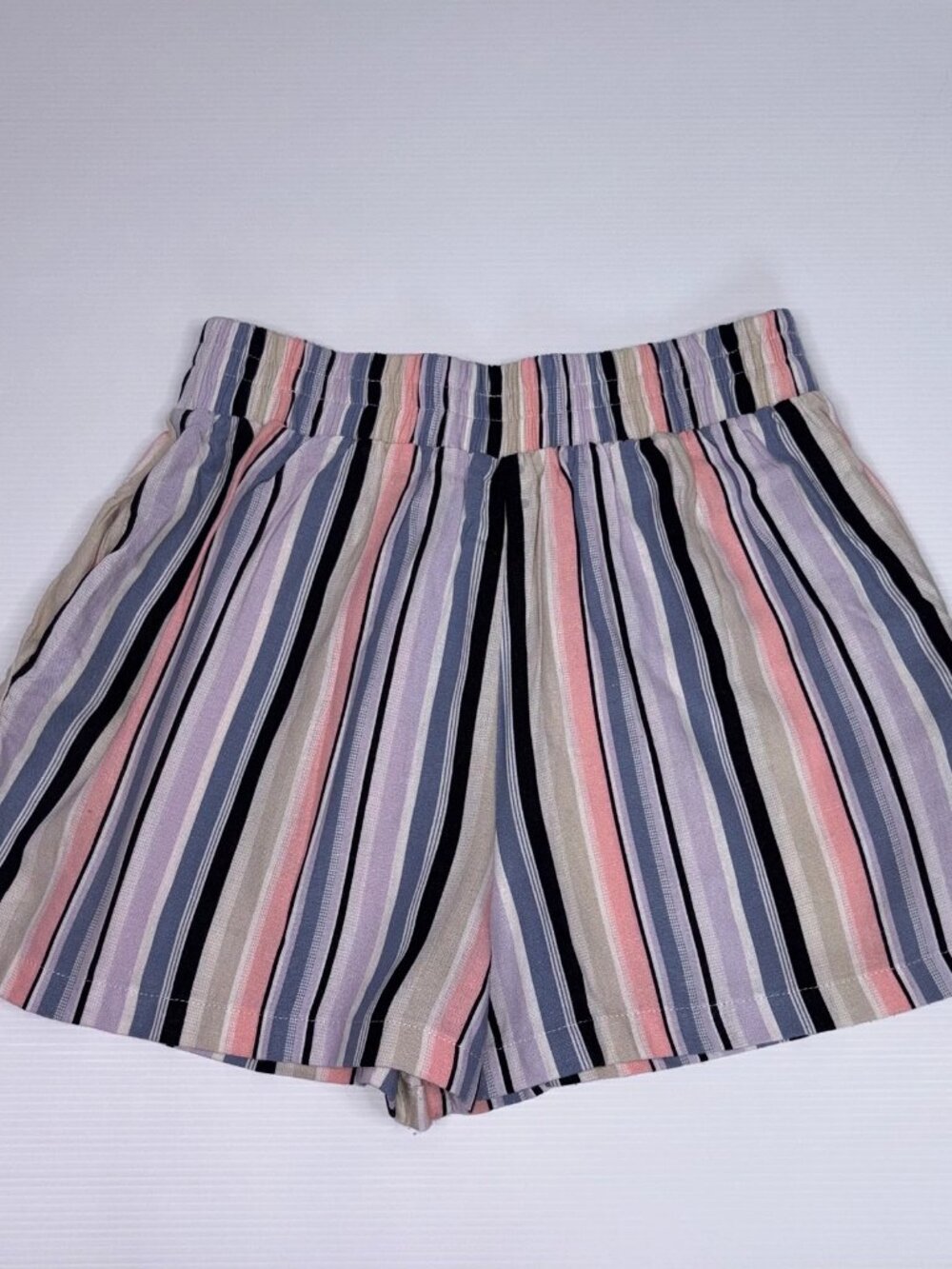 DAILY STORY women's striped shorts small NEW